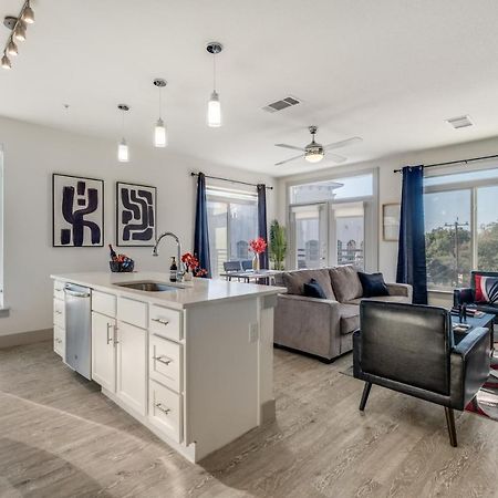 Radiant Condo On The Riverwalk 1325 San Antonio Esterno foto
